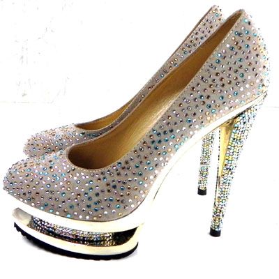 Diamond Cinderella shoes..Gianmarco Lorenzi Cheap High Heels, Diamond Heels, Crystal Pumps, Gianmarco Lorenzi, Sparkly Shoes, Lady Shoes, Cinderella Shoes, Sparkle Shoes, Platform High Heel Shoes