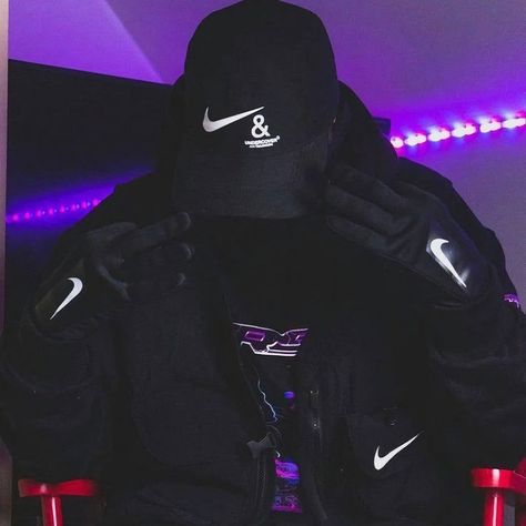 Matching Nike Tech Couple, Nike Tracksuit Men, Cool Nike Wallpapers, Techwear Outfits, Nike Cap, New Profile Pic, Drip Outfit Men, Gangsta Style, Nike Tracksuit