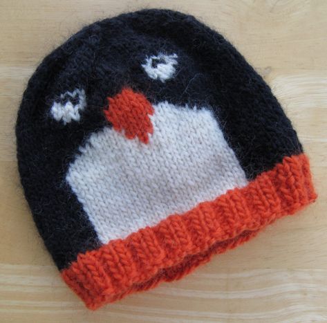 Free Knitting Pattern for Penguin Pal Hat Penguin Hat, Baby Hat Knitting Pattern, Christmas Knitting Patterns, Animal Hats, Knitted Animals, Baby Hats Knitting, Beanie Pattern, Yarn Projects, Hat Knitting Patterns