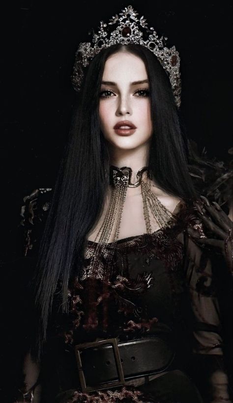 Dark Hair Female Character Inspiration, Dark Female Aesthetic, Vampire Bride, Gothic Princess, Dark Princess, Dark Queen, Royalty Aesthetic, Fantasy Princess, Female Character Inspiration