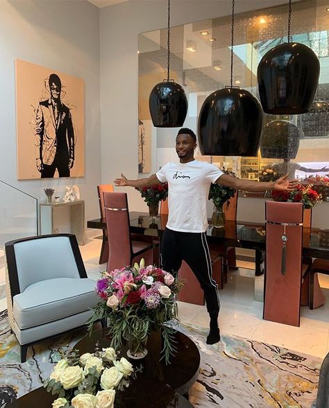 Mikel Obi Flaunts His Home Interior Design (PHOTO) - Sports - Nigeria Mikel Obi, Latest Ankara Long Gown Styles, Ankara Long Gown, Ankara Long Gown Styles, Queen Photos, Beautiful Houses Interior, Interior Design Photos, Stunning Interiors, Home Photo