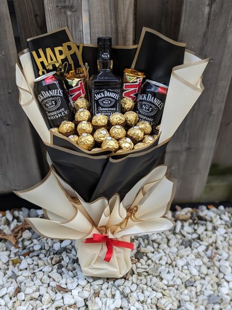 Whiskey Bouquet For Men, Alcohol Bouquet For Men, Men Bouquet Gift, Beer Gift Basket For Men, Beer Bouquet For Him, Man Bouquet Ideas, Bouquet For Man, Alcohol Gift Basket, Booze Bouquet