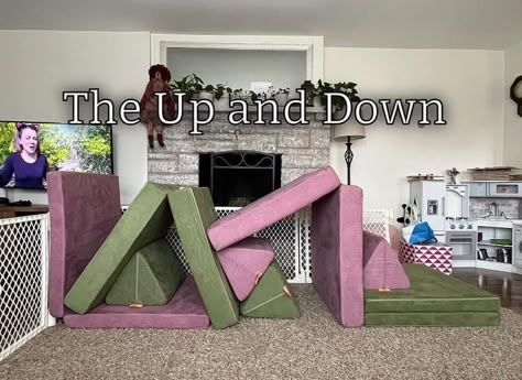 Nugget Climbing Build, Nugget Builds For Climbing, Joey Builds, Nugget Creations, Playroom Loft, 1 Nugget Couch Ideas, Nugget Configurations, Kids Tunnel, Nugget Builds