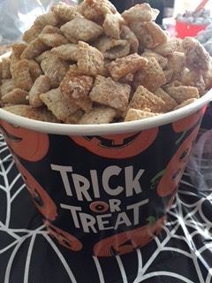 Muddy Buddies Recipe, Fried Pies, Cereal Snacks, Muddy Buddies, Spooky Party, Grand Kids, Halloween Goodies, Butterscotch Chips, Food Categories