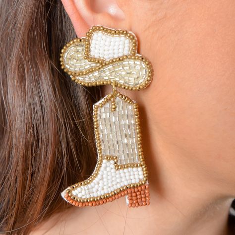 The perfect bachelorette party accessory! These cowboy boot beaded earrings are the perfect addition to any BFF's bachelorette or bridal shower. 😊😍 . . . . . #nashville #bachelorette #bacheloretteparty #earrings #earring #cowboyboots #beadedearrings #beadedearring #beadedearrings #cowboyboots #cowboyboot #cowboybootearrings #cowboyboot Beaded Western Earrings, Taylor Swift Costume, Bachelorette Party Accessories, Dream Bag, Nashville Bachelorette, Beadwork Designs, Pawleys Island, Western Earrings, Christmas Crafting