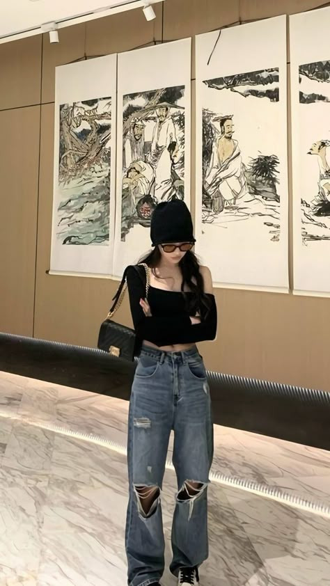 Shredded Jeans, Korean Casual Outfits, Korean Casual, Casual Summer Outfits, Fashion Inspo Outfits, Korean Fashion, Summer Outfits, Fashion Inspo, Wide Leg