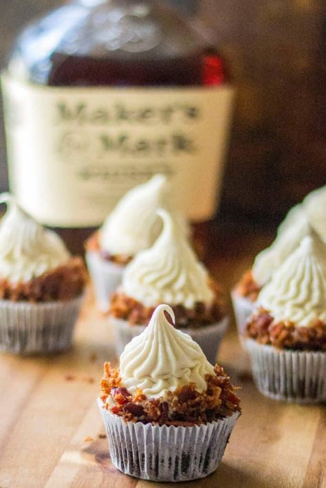 Bourbon Bacon Cupcakes, Maple Bourbon Cupcakes, Maple Bacon Bourbon Cupcakes, Spiked Cupcakes, Boozy Sweets, Bacon Cupcakes Recipe, Bourbon Buttercream, Forest Lounge, Bourbon Cupcakes