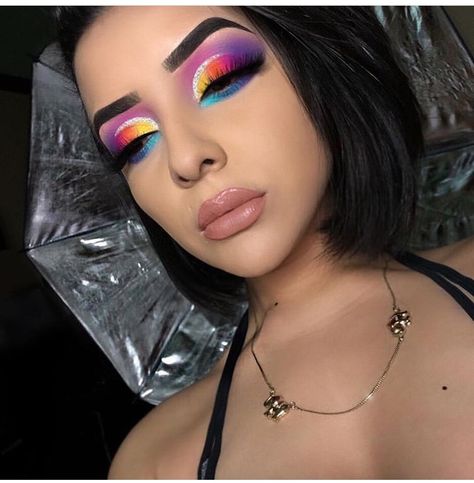 Colorful Makeup Looks, Make Up Designs, Rainbow Makeup, Colorful Eye Makeup, Makeup Eye Looks, Creative Eye Makeup, Creative Makeup Looks, Make Up Looks, Hooded Eyes