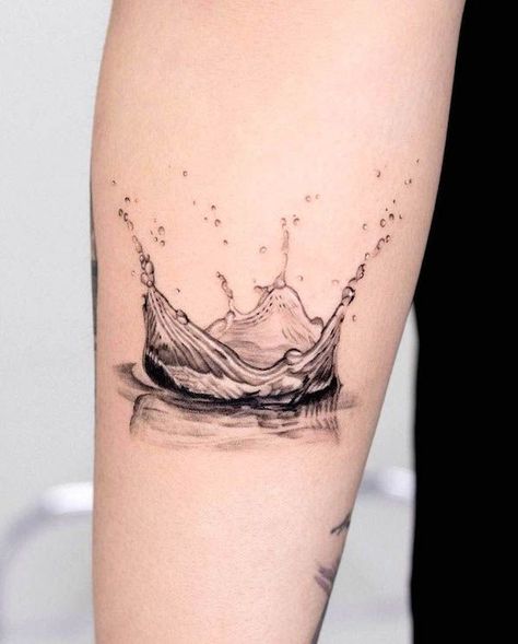 Fish Jumping Out Of Water Tattoo, Water Drop Tattoo Design, Feminine Water Tattoo, Water Pouring Tattoo, Water Tattoo Black And White, Water Armband Tattoo, Water Leg Sleeve Tattoo, Water Movement Tattoo, Black And White Water Tattoo