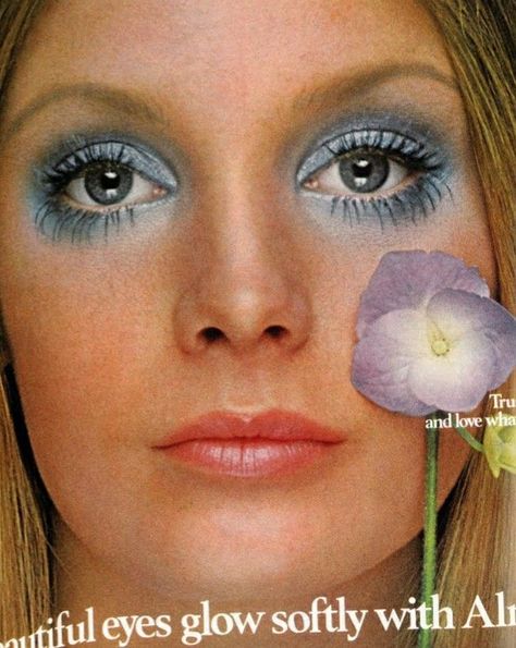 70 Makeup 1970s, Seventies Makeup, 70s Eyeshadow, 1960 Makeup, 1960’s Makeup, 70s Makeup Look, 60’s Makeup, 1970s Makeup, 1960s Makeup