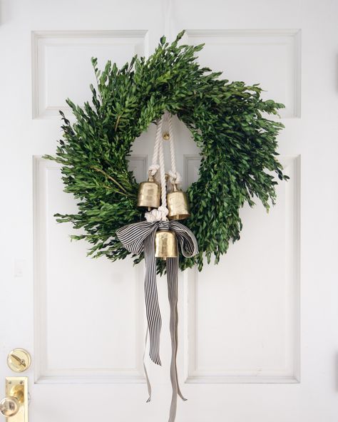 Christmas Boxwood Wreath, Christmas Boxwood, Boxwood Wreath Christmas, Christmas Stocking Ideas, Diy Christmas Stocking, Ya Series, Christmas House Tour, Stocking Ideas, Sunday Routine