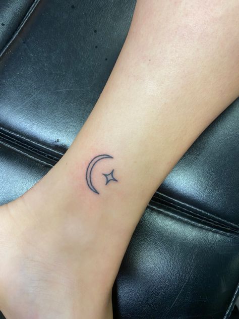 guys i got the tattoo yesterday!!! i love it so much <3 Small Marauders Tattoo, Wolf Star Tattoo, Starchaser Tattoo, Subtle Marauders Tattoo, Jegulus Tattoo Idea, The Marauders Tattoo Ideas, Tattoos Marauders, Marauders Era Tattoo Ideas, Marauders Inspired Tattoos