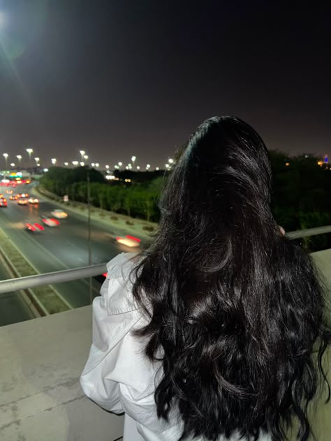 Tall Hair, Black Hair Girl Aesthetic, Aesthetic Long Black Hair, Black Hair Girl, Long Curly Black Hair Aesthetic, Long Jet Black Hair Aesthetic, Long Black Healthy Hair Aesthetic, Black Hair Aesthetic, Long Shiny Hair