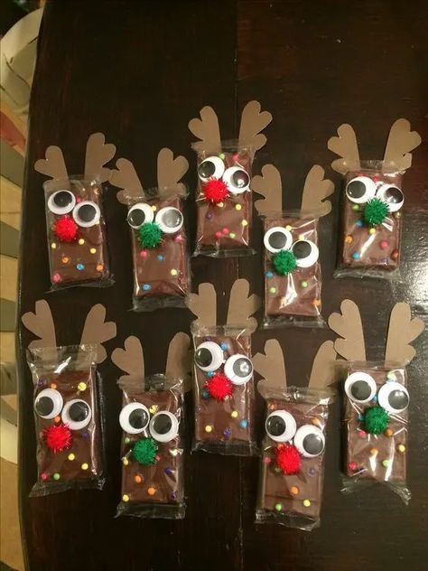 Reindeer Brownie, Joululahjat Diy, Easy Homemade Christmas Gifts, Fun Christmas Crafts, Christmas School, Christmas Crafts For Gifts, Homemade Christmas Gifts, Christmas Goodies, Christmas Crafts For Kids