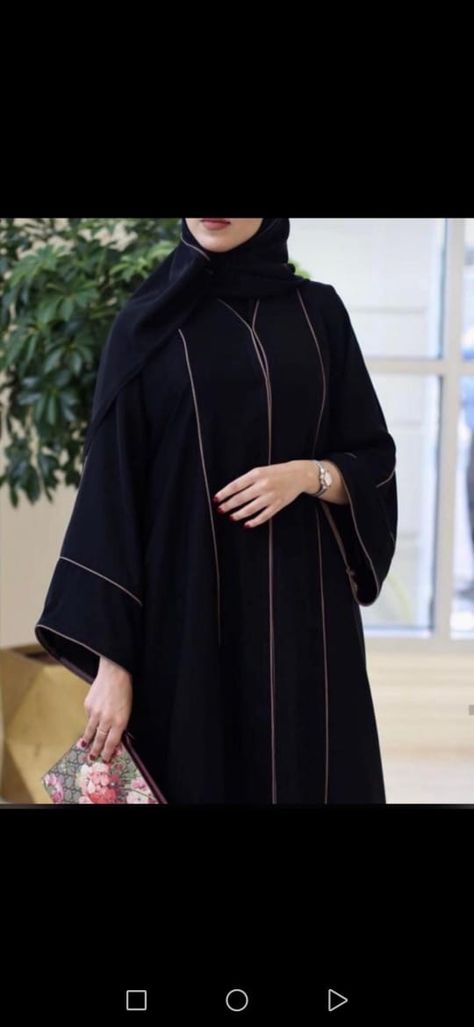 Dubai Burkha Style, Naqab Design Muslim Dubai, Burka Design Dubai Simple, Burka Design Dubai, Burqa Designs Simple, Simple Abaya Black, Black Abaya Designs Dubai Style, Black Abaya Designs Simple, Abaya Fashion Black