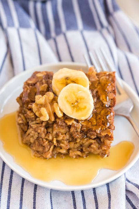 Banana Bread Baked Oatmeal Banana Bread Baked Oatmeal, Banana Baked Oatmeal, Ripe Bananas, 140 Pounds, Cinnamon Banana, Quick Oats, Banana Flavored, Breakfast Options, Honey And Cinnamon