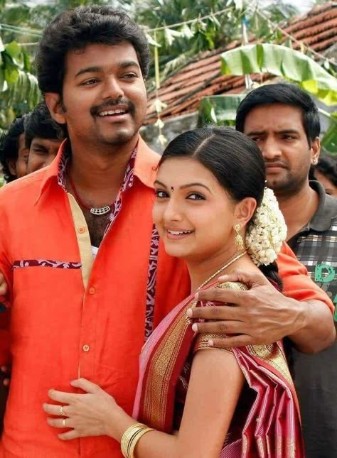 Velayudham Movie Images, Anna Thangachi, Brother Sister Pictures, Brother Sister Photography, Sisters Movie, Sisters Images, Sister Photography, Sister Pictures, Amazing Spiderman Movie