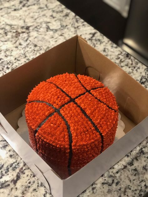 Basketball Cake 2nd Birthday, Basketball Birthday Cake For Men, Basketball 1st Birthday Cake, Bento Cake Basketball Design, Basketball Birthday Party Cake, Basketball Smash Cake First Birthdays, Simple Basketball Cake, Basketball First Birthday Cake, Basketball Theme Birthday Cake