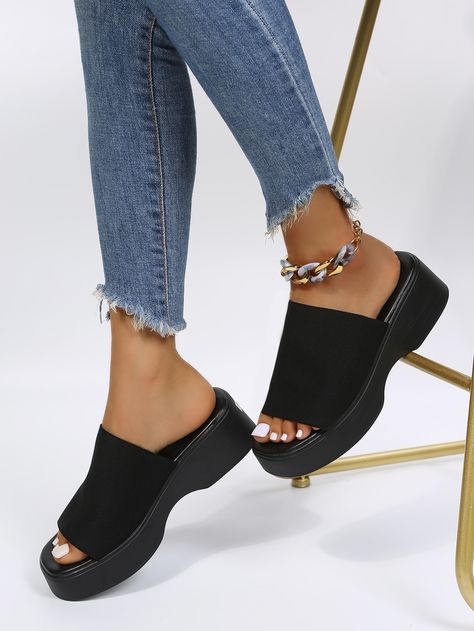 Black Wedge Sandals Outfit, Wedge Sandals Outfit, Shoes Yellow, Black Slippers, Women Slides, Sandals Outfit, Fits Inspo, Black Wedge, Black Wedge Sandals