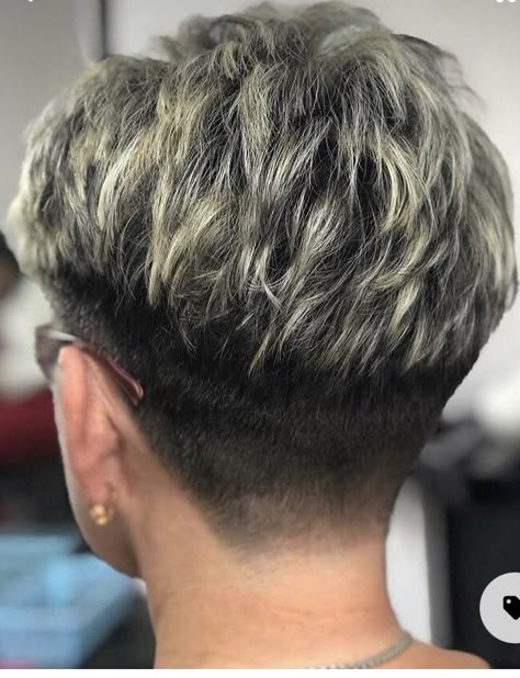 Short Hair Back, Frosted Hair, Short Spiked Hair, Short Spiky Hairstyles, Short Silver Hair, Short Hair Images, Short Hair Pixie Cuts, Spiked Hair, Boy Cuts