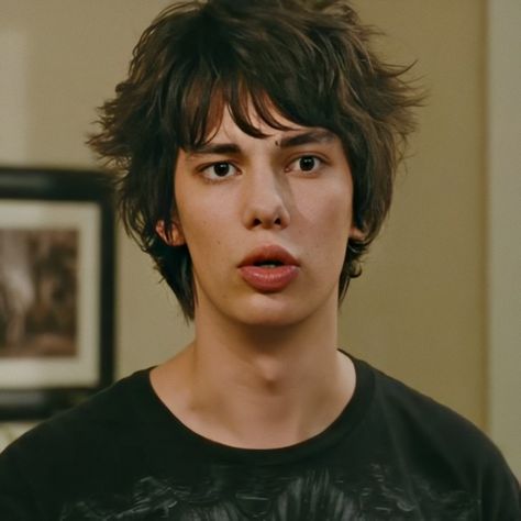 rodrick Hot Emo Guy, Rodrick Heffley, Devon Bostick, Pretty Flacko, Mod Hair, Wimpy Kid, Ideal Boyfriend, Moon Pictures