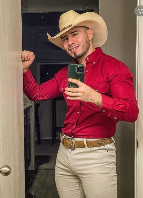 Latino Outfit, Cowboy Outfit Men, Cowboy Outfit For Men, Cow Boys, Cowboys Men, Hunks Men, Estilo Country, Cowboy Outfits, Country Men