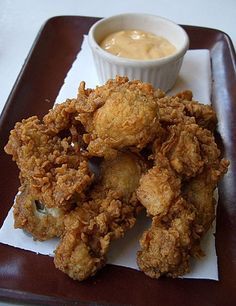 Oysters Recipes, Deep Fried Oysters, Oyster Stew, Mini Hamburgers, Shell Fish, Oyster Recipes, Fried Oysters, Fish Fry, Oyster Bar