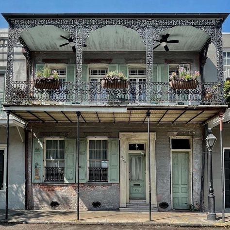 New Orleans Bar Exterior, New Orleans Balcony, New Orleans Bar, New Orleans Architecture, Bar Exterior, Iron Balcony, New Orleans Homes, Willow Creek, Big Easy