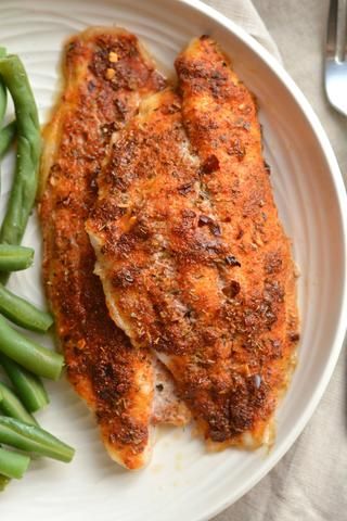 Baked Cajun Catfish, Baked Catfish Recipes, Fish Appetizers, Leftover Fish, Cajun Catfish, Fish Inspiration, Baked Catfish, Southern Fried Catfish, Grilled Fish Recipes