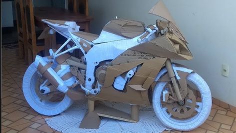 Cardboard Motorcycle, Kawasaki Gpz900r, Recycle Cardboard, Diy Cardboard Toys, Motorcycle Diy, Kawasaki Zx10r, Cardboard Toys, Concept Motorcycles, Sport Bike