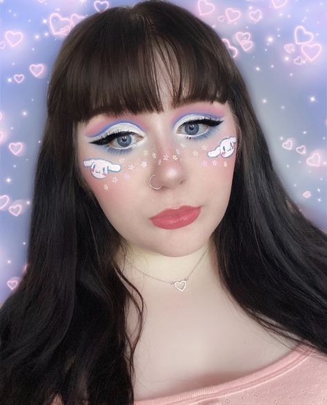 Sanrio Cinnamoroll makeup, pink and blue cute crease makeup Cinnamoroll Makeup Look, Sanrio Face Paint, Easy Pretty Makeup, Cinnamoroll Makeup, Sanrio Makeup, Diy Face Paint, Makeup Clown, Halloween Makeup Clown, Kitty Makeup