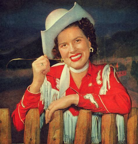 Patsy Cline Cowgirl Outfit,.. Nashville Museums, Vintage Western Wear, Patsy Cline, Country Music Videos, Country Music Lyrics, Steel Guitar, Honky Tonk, Country Music Artists, Country Music Stars