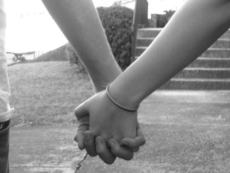 To The Next Guy I Love Holding Hands Quotes, Aaron Lewis, Tangled Up In You, Flying Together, Couple Holding Hands, Relationship Therapy, Interracial Dating, Hand Photo