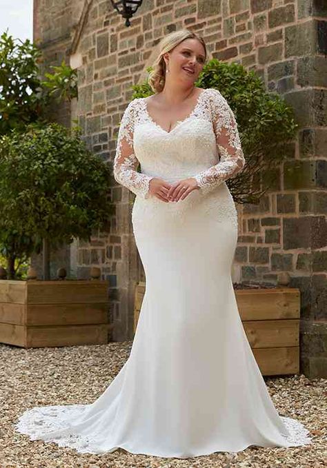 Long Sleeve Wedding Dress Midsize, Plus Size Wedding Dresses With Sleeves Vintage, Dress For Chubby, Plus Size Wedding Dresses With Sleeves, Curvy Wedding Dress, Illusion Sleeves, Curvy Wedding, Plus Wedding Dresses, Tule Rok