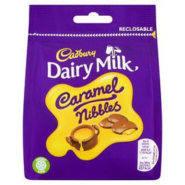 Buy Cadbury Dairy Milk Caramel Nibbles Bag 95g online at Iceland. Free next day delivery on orders over £35. Dairy Milk Caramel, Cadbury Caramel, Cadbury Crunchie, Cadbury Milk Chocolate, Chocolate Bag, Cadbury Dairy Milk Chocolate, Ice Cream Tubs, Caramel Toffee, Dairy Milk Chocolate