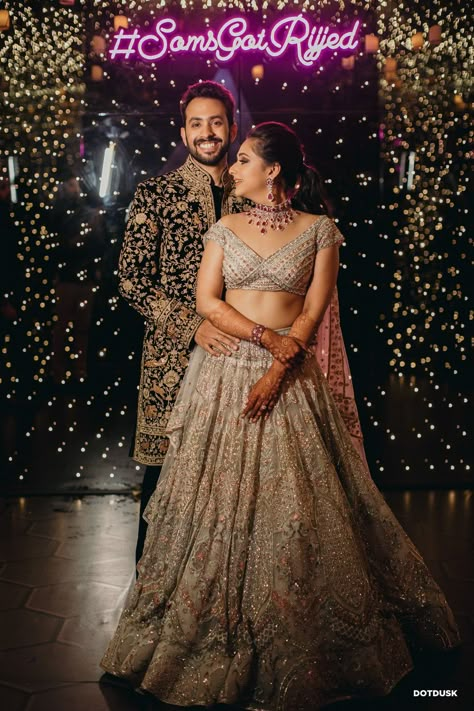 The Trendiest New Sangeet Lehenga Styles We Spotted! Golden Lehenga, Sangeet Outfit, Lehenga Jewellery, Couple Wedding Dress, Reception Look, Indian Wedding Planning, Lehenga Style, Pink Lehenga, Indian Wedding Photos