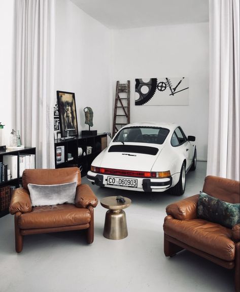 White Chrome Aesthetic, Car In Living Room, Car Room, Cars Room, Salon Suites, Lego Store, Man Cave Home Bar, Vintage Porsche, Interior D