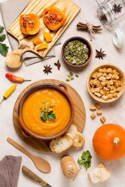 Free Photo | Above view delicious autumnal food Top View Product Photography, Top View Food Photography, Top Down Food Photography, Fall Food Photography, Food Styling Photography Inspiration, Top View Photography, Autumn Food Photography, Food Photography Colorful, Fast Food Photography