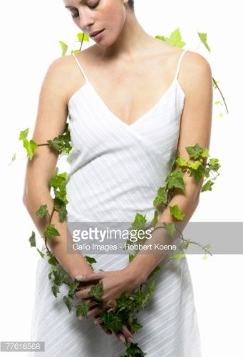 Vines wrapped around woman's arms, to be used as inspiration for a photoshoot. Drawing Of Person, The Edge Of Love, Vine Drawing, Ap Drawing, Art Advice, Person Drawing, Shirt Design Inspiration, Ap Art, Prom Outfits