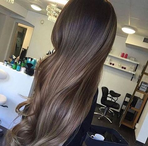 Long blonde brown hair Creamy Brunette, Creamy Brown Hair, Effortless Hairstyles, Brown Blonde Hair, Brunette Hair, Grow Hair, Gorgeous Hair, Balayage Hair, Dark Hair