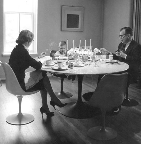 Knoll Table, Eero Saarinen Tulip Table, Eames Table, Saarinen Tulip Table, Saarinen Dining Table, Saarinen Table, Knoll Furniture, Tulip Dining Table, Alexander Girard