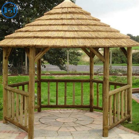 Kiosk Ideas, Bamboo Hut, Hexagon Gazebo, Garden Huts, Diy Gazebo, Hut House, Bamboo Structure, Bamboo Architecture, Front Garden Design