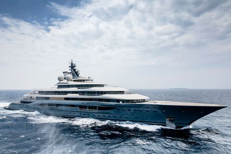 Most Expensive Yacht, Expensive Yachts, Expedition Yachts, Yacht Builders, Flying Fox, Ends Of The Earth, Luxury Yacht, Boats Luxury, Super Yachts