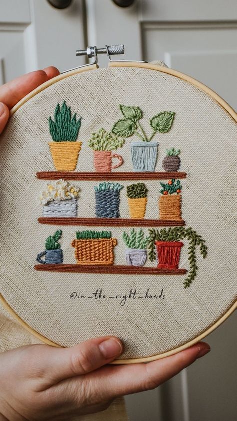 Cross stitch pattern free Finished Embroidery Ideas, Large Embroidery Patterns, Embroidery Designs Beginner, Hand Embroidery Bag, Basic Embroidery Designs, Hand Embroidery Ideas Projects, Embroidery Inspiration Simple, Simple Embroidery Ideas, Book Embroidery Pattern