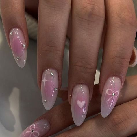 𝐆𝐈𝐀𝐍𝐆’𝐒 𝐍𝐀𝐈𝐋𝐒 on Instagram: "𝐓𝐨𝐨 𝐩𝐫𝐞𝐭𝐭𝐲 🎀💗✨

#acrylicnails #acrylic #pink #pinknail #nail #pinknail #bownail #nailinspiration #nailsalon #nailartaddict #nailinspire #nailofinstagram #nailsalon #nailoftheday #nailinspiration #pink #pinknail #auranails #pink #pinkpolish #diamonds #diamondnails #nailsalon #nailtechlife #nailtechnician" Pink And White Nails Aesthetic, Glinda Nail Ideas, Pink Glinda Nails, Glinda Nail Designs, Pink Bow Nail Designs, Glinda The Good Witch Nails, Glinda Inspired Nails, Glinda Nail, Pink Blooming Gel Nails