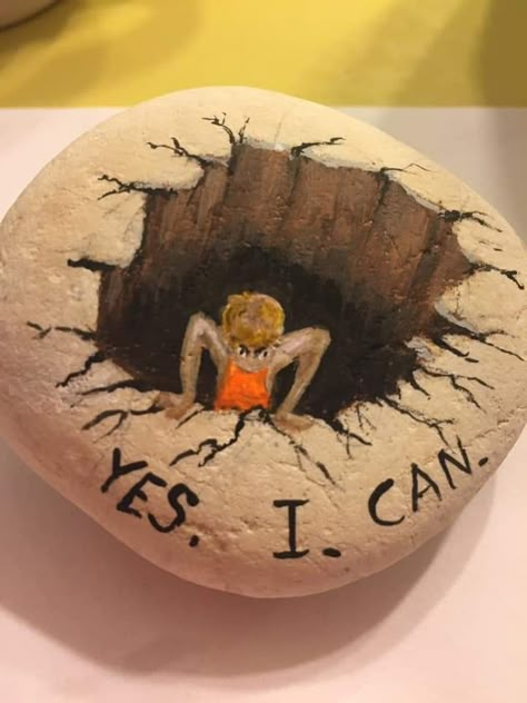 3d Painted Rocks, Rock Art Ideas, Rocks On Canvas Stone Art, Rock Painting Village, Rock Painting Food Stones, River Stones Crafts, Rock Kunst, Christmas Painted Rocks Sculptures & Statues, Diy Rock Art