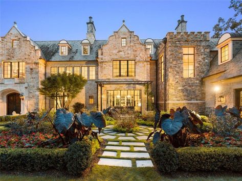 Stone Pool House, Double Islands, Stone Mansion, Whole House Generators, Stone Pool, Harrison Design, Generator House, Large Family Rooms, Atlanta Homes