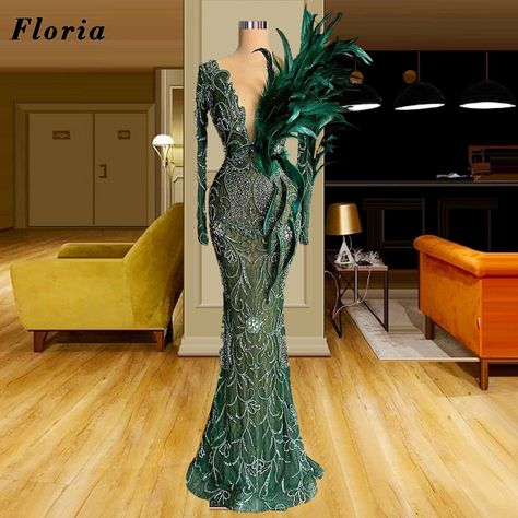 Evening Dresses Feathers, Dresses With Feathers Gowns, Feather Dress Couture, Green Feather Dress, Dresses Party Night, Evening Dresses 2022, Glitter Dress Long, Masquerade Party Dresses, Pageant Evening Gowns