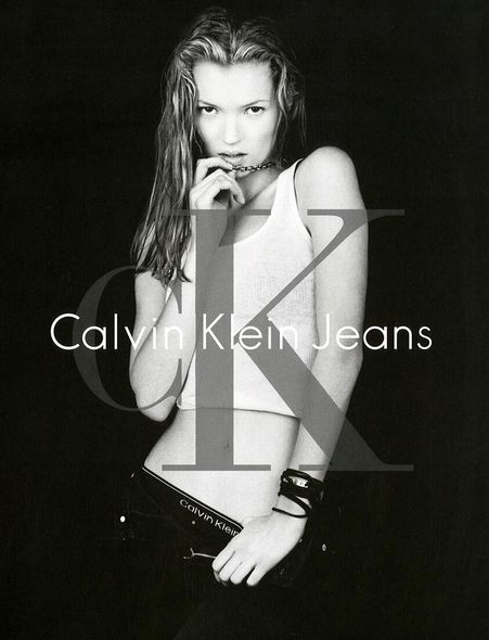 Kate Moss. Calvin Klein Photoshoot Ideas, Calvin Klein Aesthetic, Jeans Campaign, Calvin Klein Ads, Calvin Klein Campaign, Kate Moss 90s, 90s Calvin Klein, Queen Kate, Model Inspo