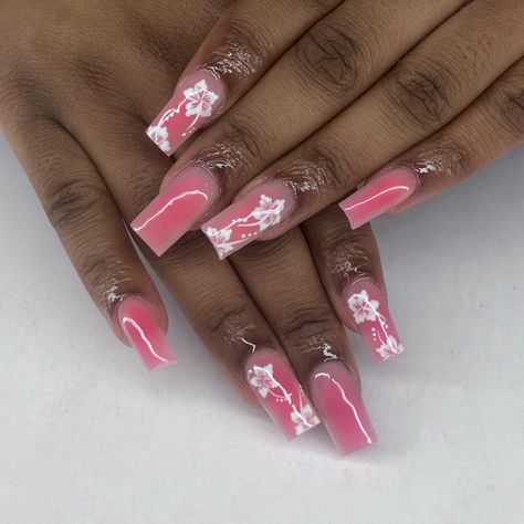 pink square hibiscus flower summer acrylic nails Hibiscus Nails Square, Aura Hibiscus Nails, Pink Hibiscus Nails, Hibiscus Nails, Quinceanera Nails, Fall Acrylic, Summer Acrylic, Solid Color Nails, Pink Square